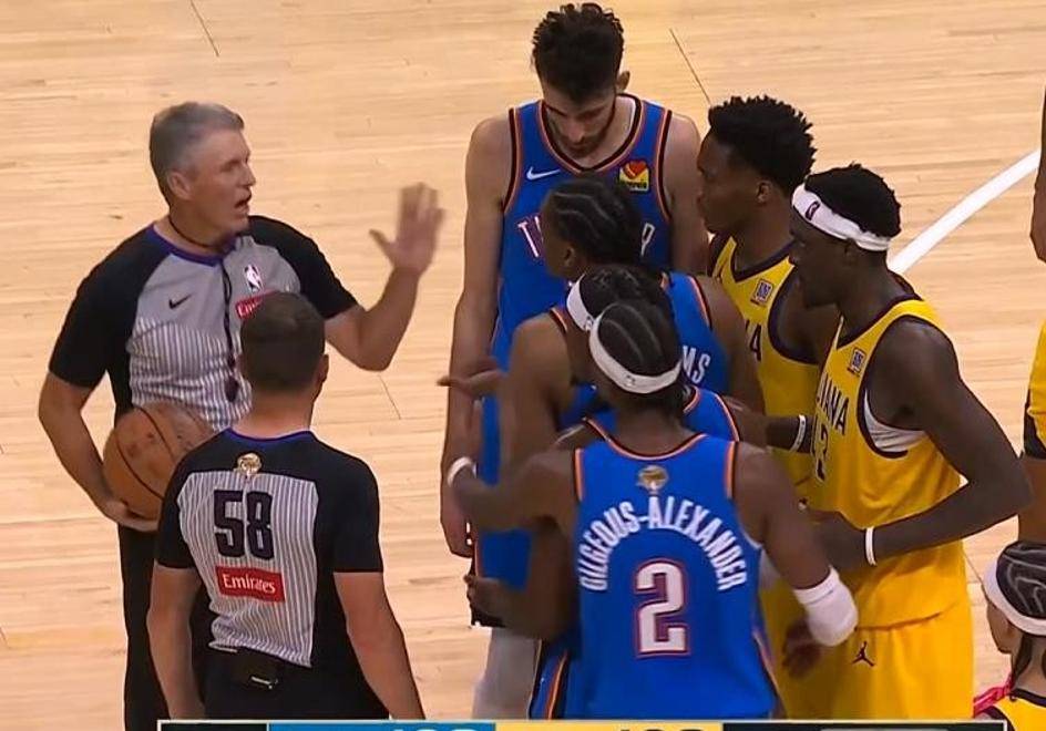 雷竞技app赛后NBA季后赛焦点战，亚特兰大强势反弹，球迷炸锅，细节决定成败的简单介绍