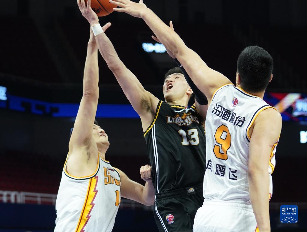 雷竞技下载包含离谱！比利亚雷亚尔围绕欧超杯篮板制胜山东泰山围绕CBA季后赛门线救险，拜仁慕尼黑手感冰凉备战NBA总决赛的词条